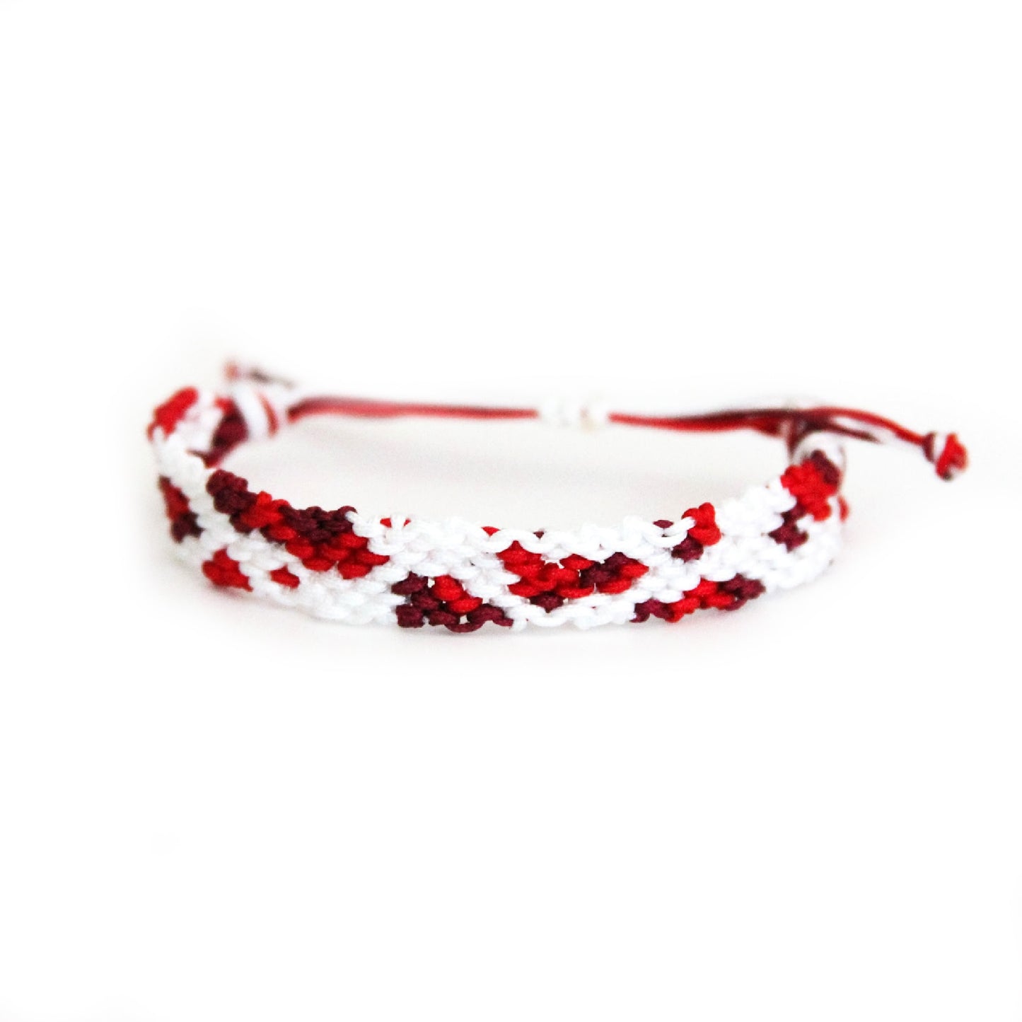 Blood Spatter Knotted Pattern Bracelet