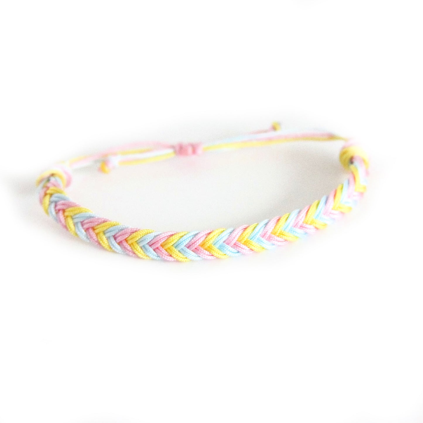 Bunny Trail Fishtail Bracelet
